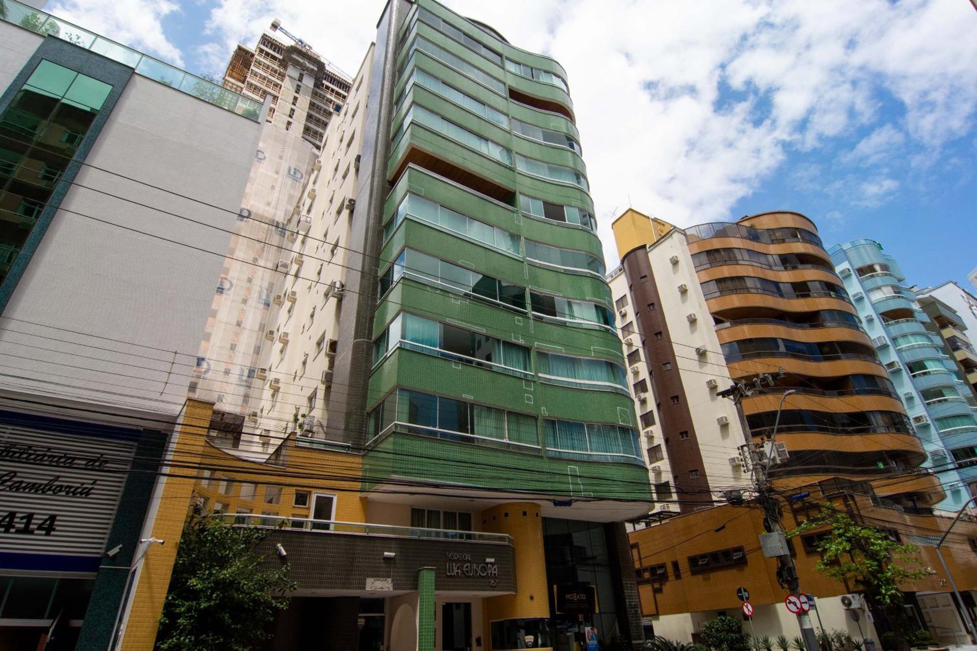 Elegancia Classica 100M Da Praia Na Rua 3700 P1397 Balneario Camboriu Exterior photo